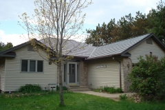 Oxford Metal Roofing Shingle in Mustang Brown