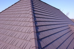 Rustic Metal Roofing Shingle in Mustang Brown