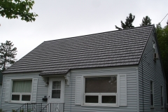 Rustic Metal Roofing Shingle in Shake Gray