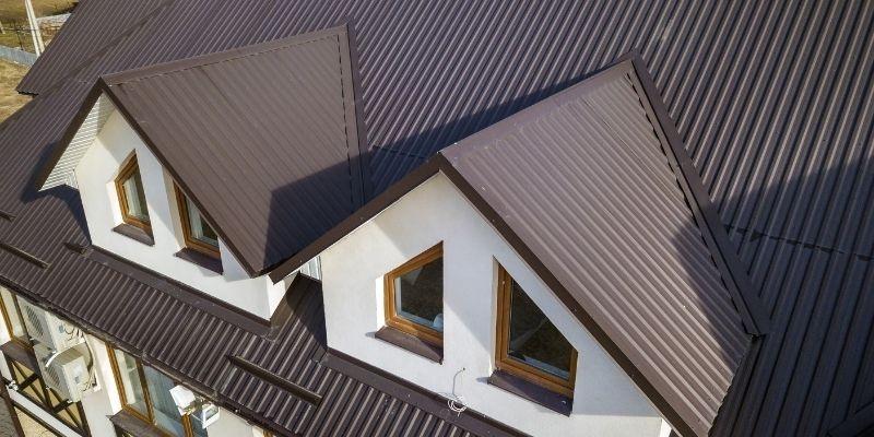 Do Metal Roofs Fade Over Time?