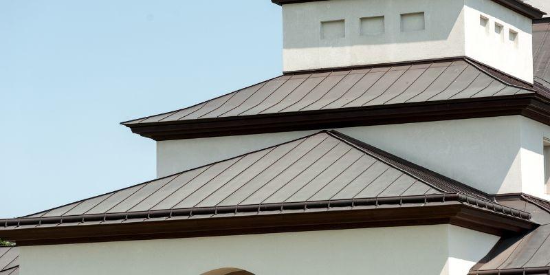 The Fire-Resistant Properties of Metal Roofs Explained