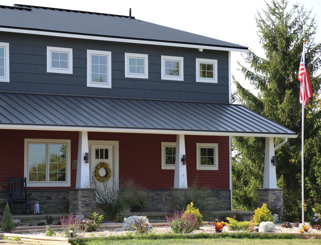 Standing seam roof